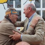 LH a.d. Dr. Erwin Pröll mit dem Gugginger Maler Johann Garber, mit dem ihn eine langjährige Freundschaft verbindet